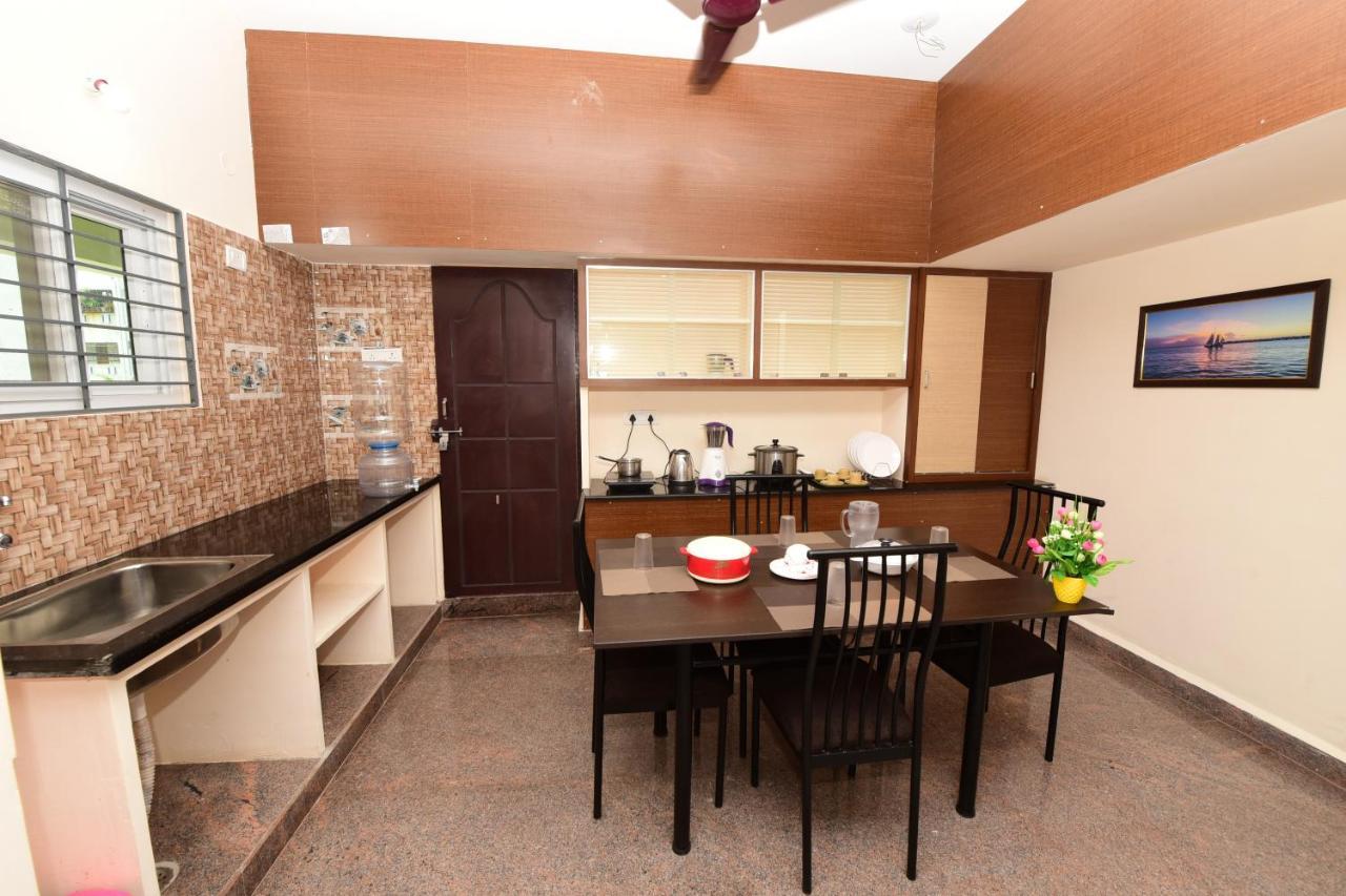 Sree Service Apartments Tirupati Dış mekan fotoğraf